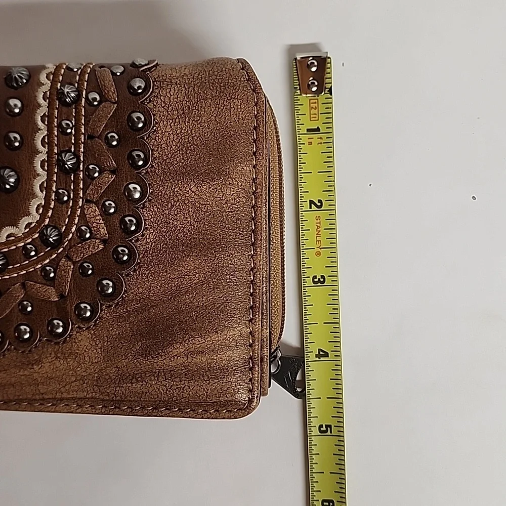 N/A stylish brown